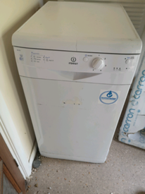 indesit dfp58t96z